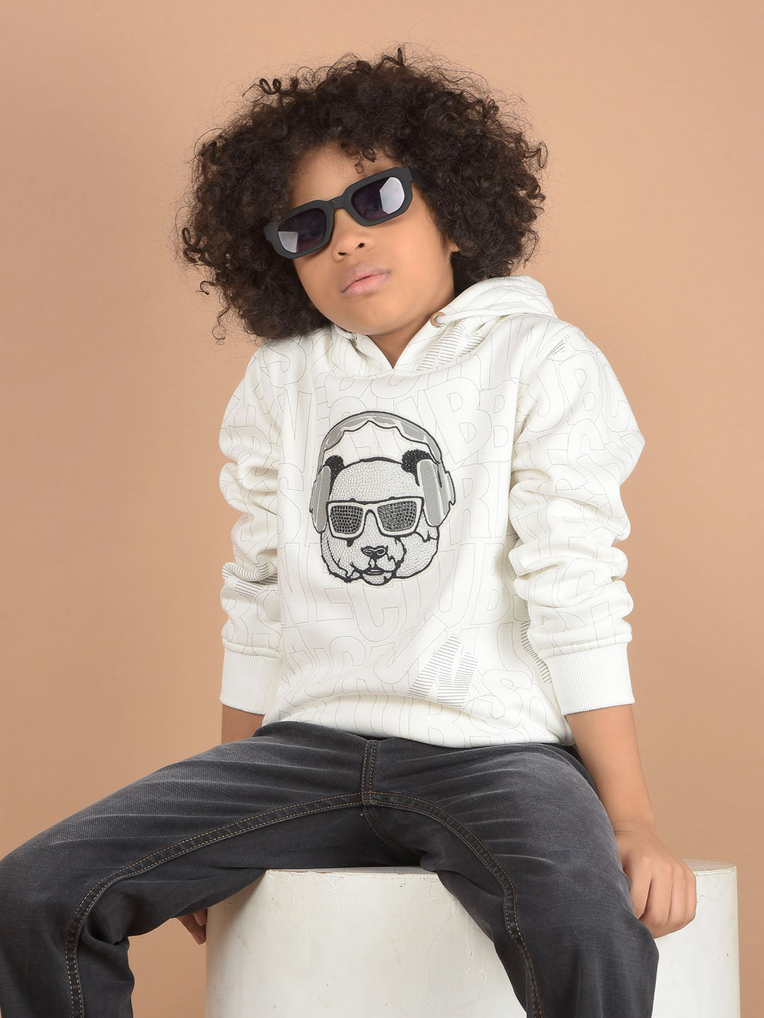 White Graphic Print Hooded Neck Sweatshirt-Boys Sweatshirts-Crimsoune Club