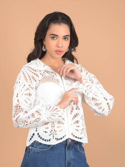 White Printed V-Neck Crochet Crop Top-Women Tops-Crimsoune Club