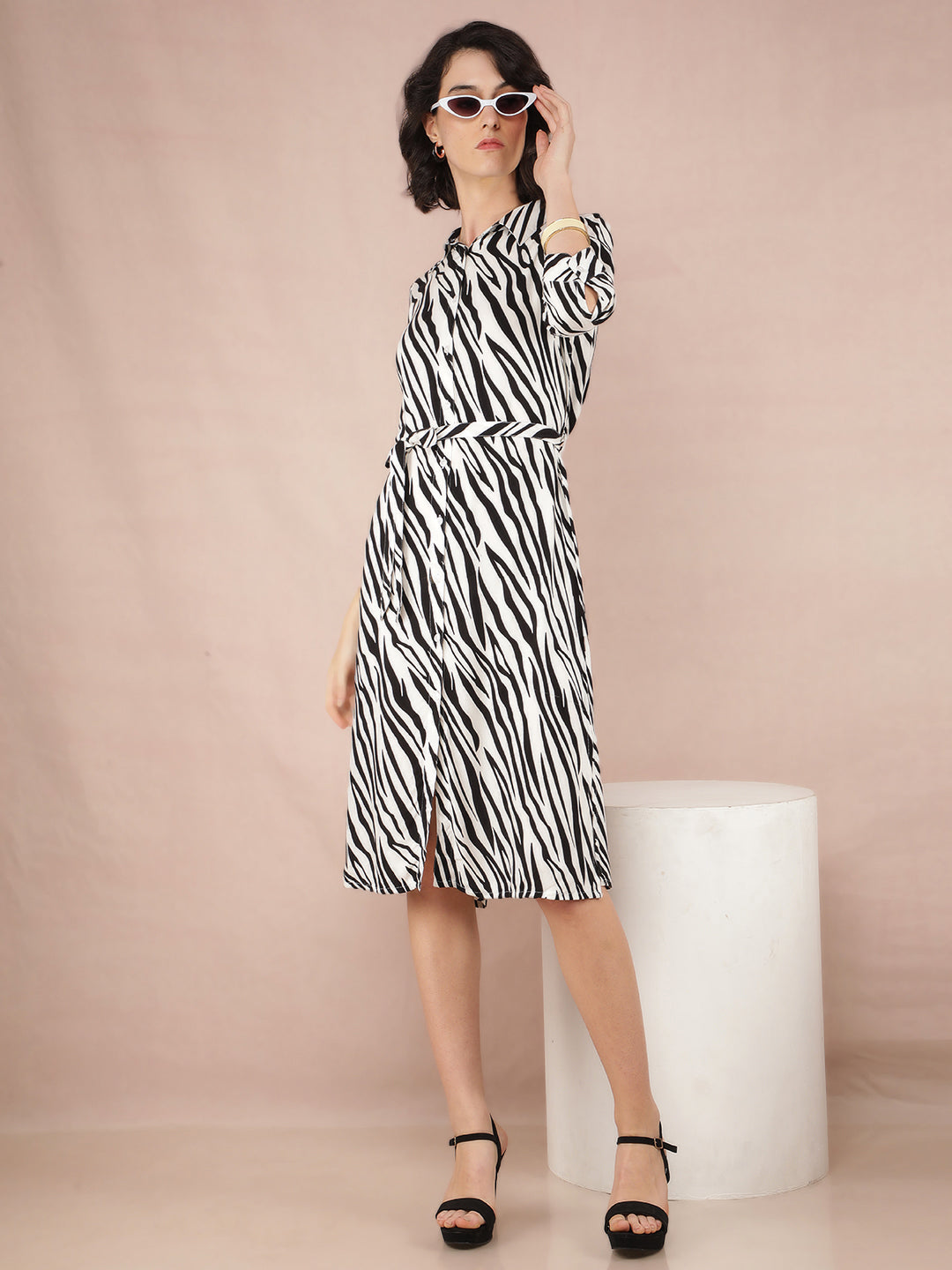 Black Abstract Print Shirt Dress With Fabric Belt-Women Dresses-Crimsoune Club