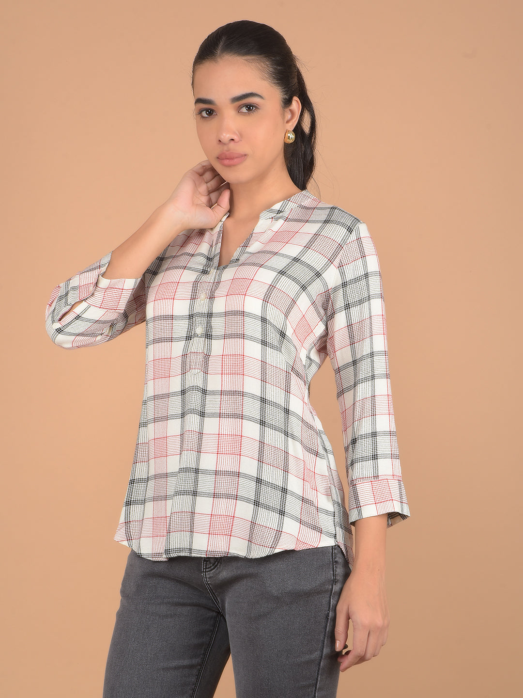 White V-Neck Checked Top-Women Tops-Crimsoune Club