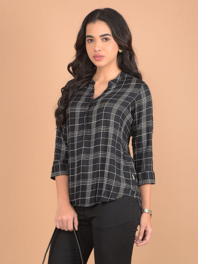 Black V-Neck Checked Top-Women Tops-Crimsoune Club