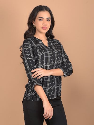 Black V-Neck Checked Top-Women Tops-Crimsoune Club