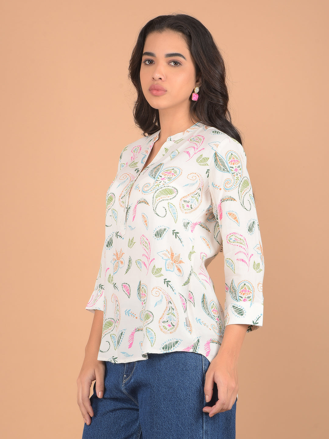 White Floral Print V-Neck Top-Women Tops-Crimsoune Club