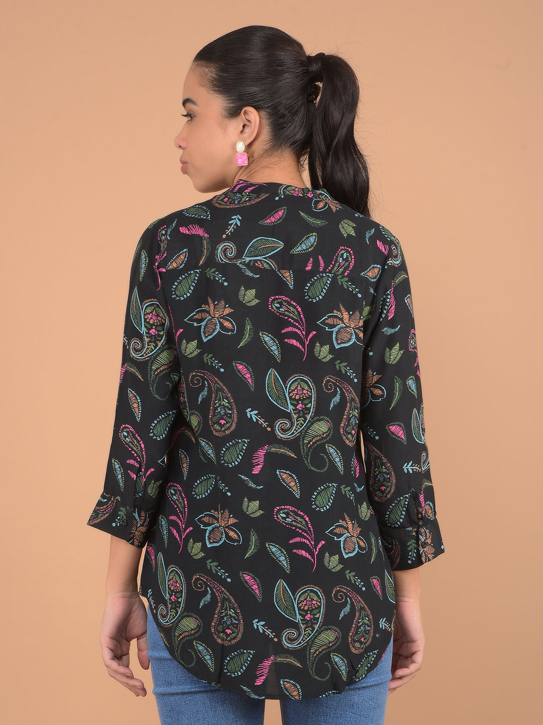 Black Floral Print V-Neck Top-Women Tops-Crimsoune Club