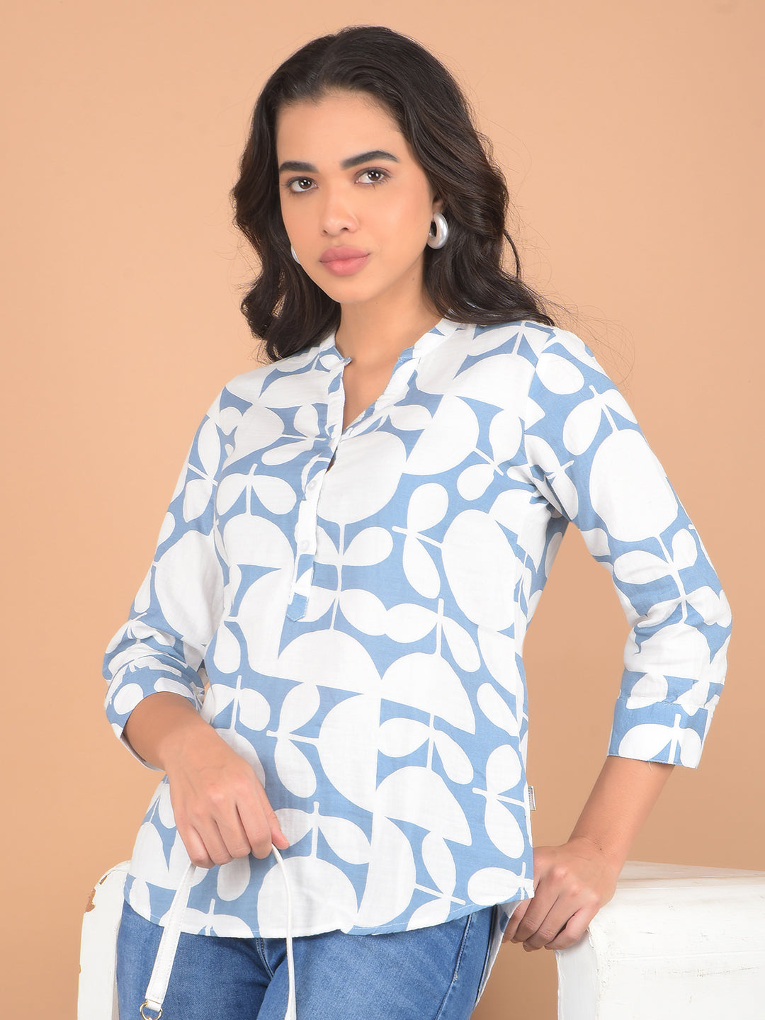 Blue Floral Print V-Neck 100% Cotton Top-Women Tops-Crimsoune Club