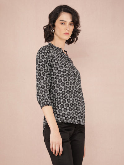 Black Floral Print V-Neck Top-Women Tops-Crimsoune Club