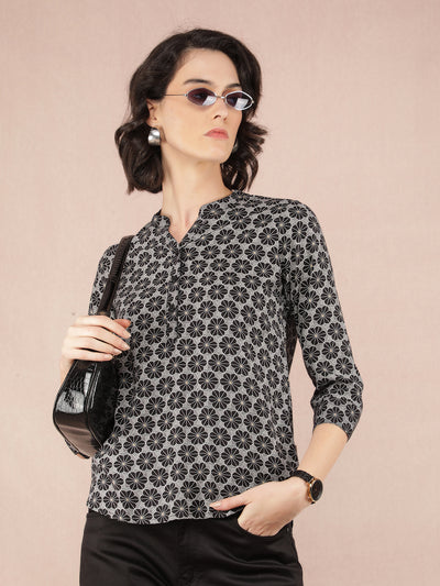 Black Floral Print V-Neck Top-Women Tops-Crimsoune Club