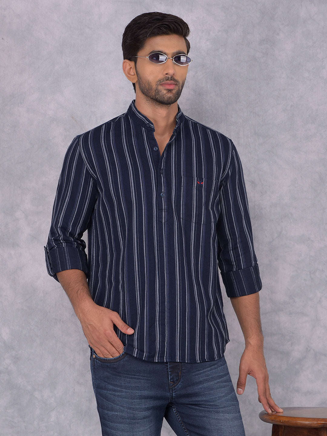 Navy Blue Vertical Stripes 100% Cotton Kurta-Men Kurtas-Crimsoune Club