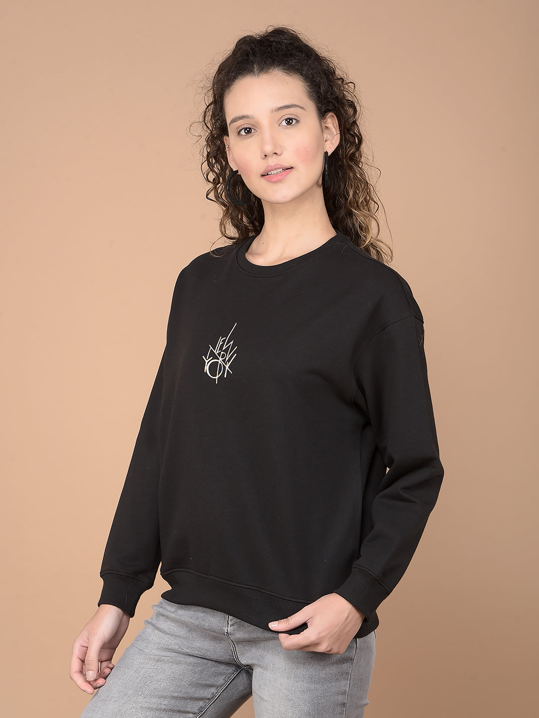 Black Graphic Print Sweatshirt-Women Sweatshirts-Crimsoune Club