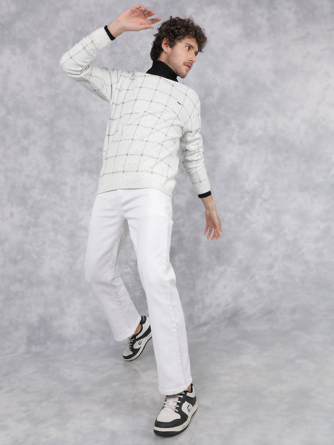 White Checkered Sweater-Men Sweaters-Crimsoune Club