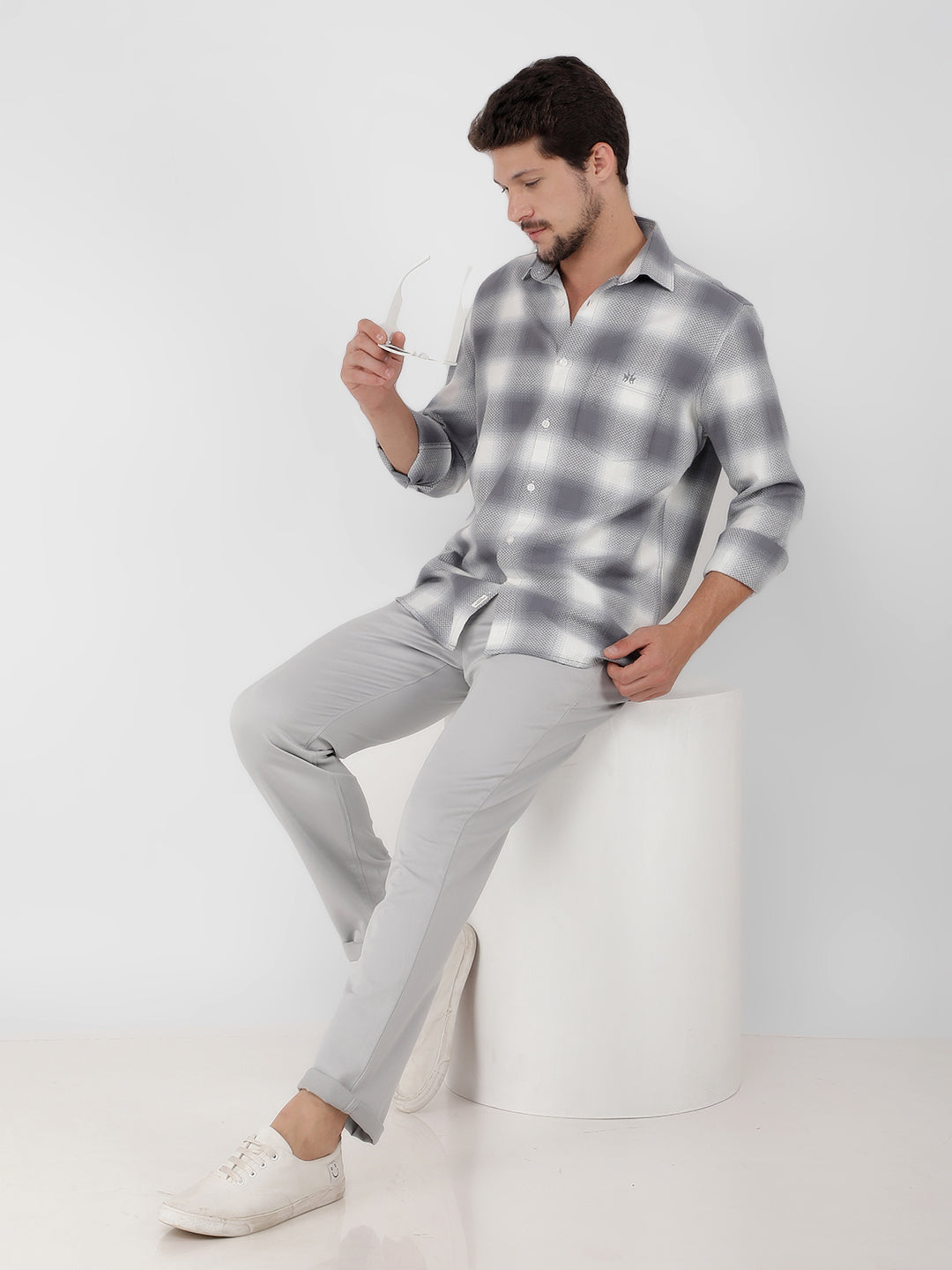 Beige Straight Trousers-Men Trousers-Crimsoune Club