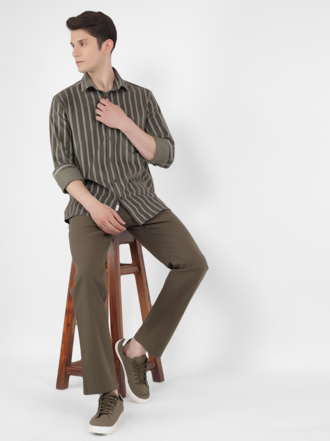 Olive Trousers-Men Trousers-Crimsoune Club