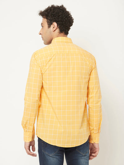   Yellow Shirt in Graph Checks