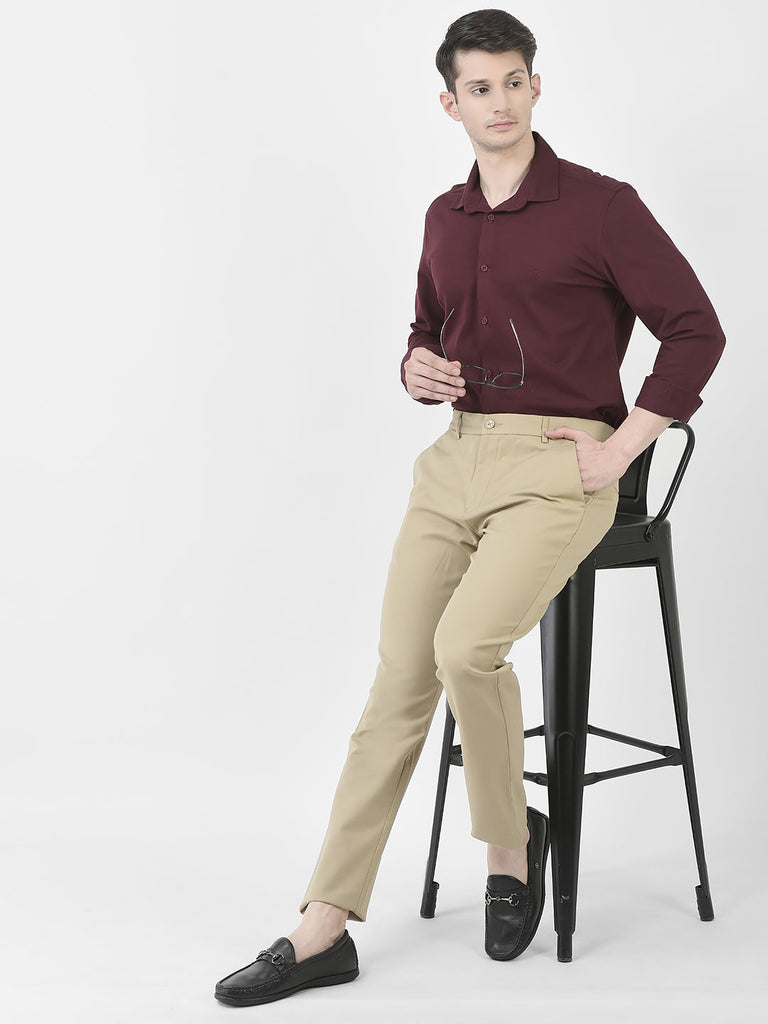 Beige pants shirt color online