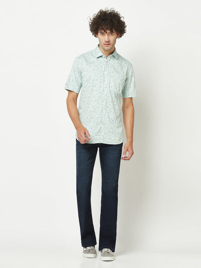  Ice-Blue Short-Sleeved Floral Shirt