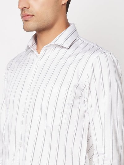  White Striped Business Shirt